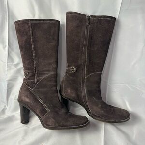 Salvatore Ferragamo Brown Heeled Boots Classic Design